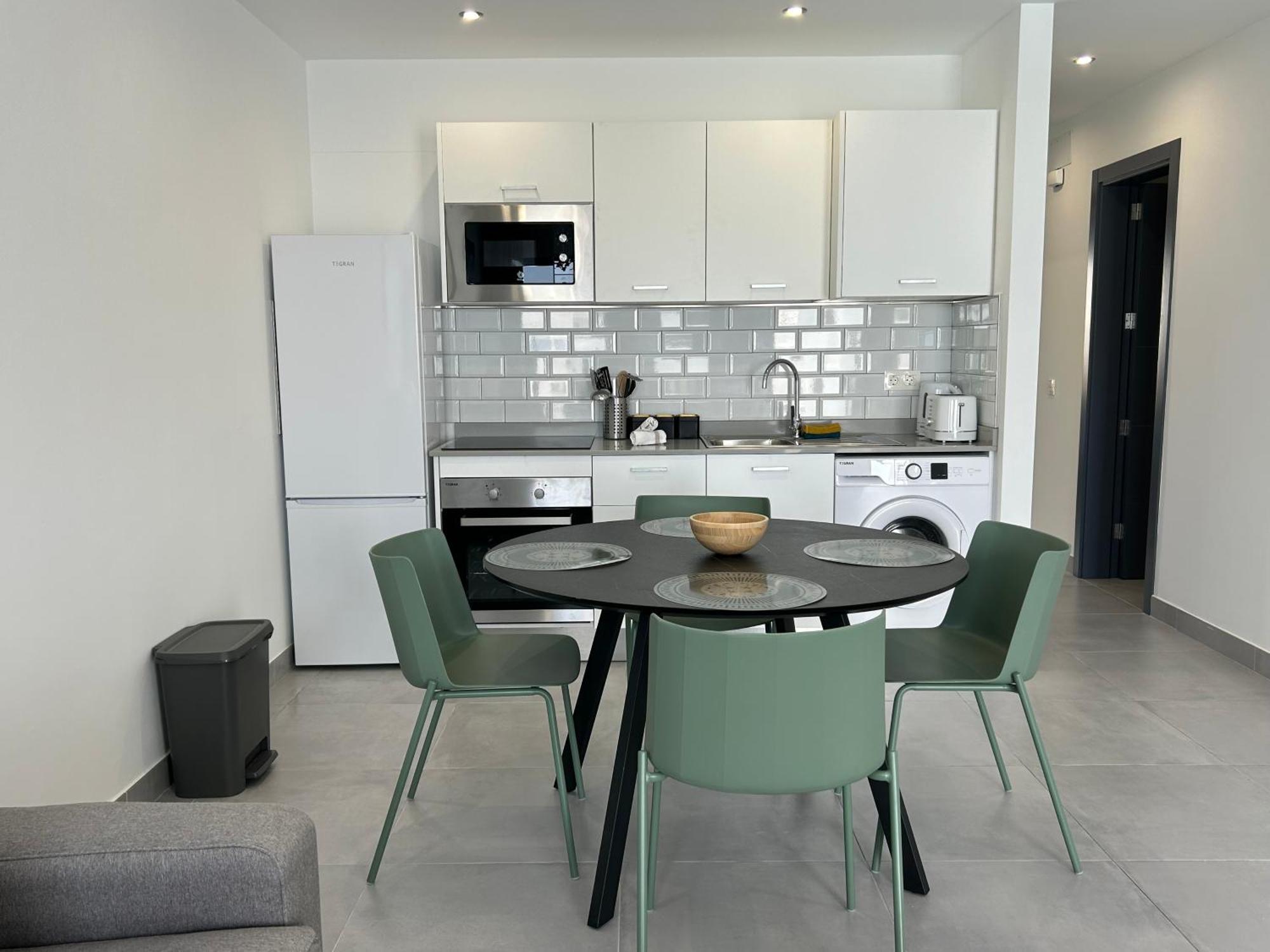 Stunning 2 Bedroom Seafront Apartment Puerto del Carmen  Exteriér fotografie