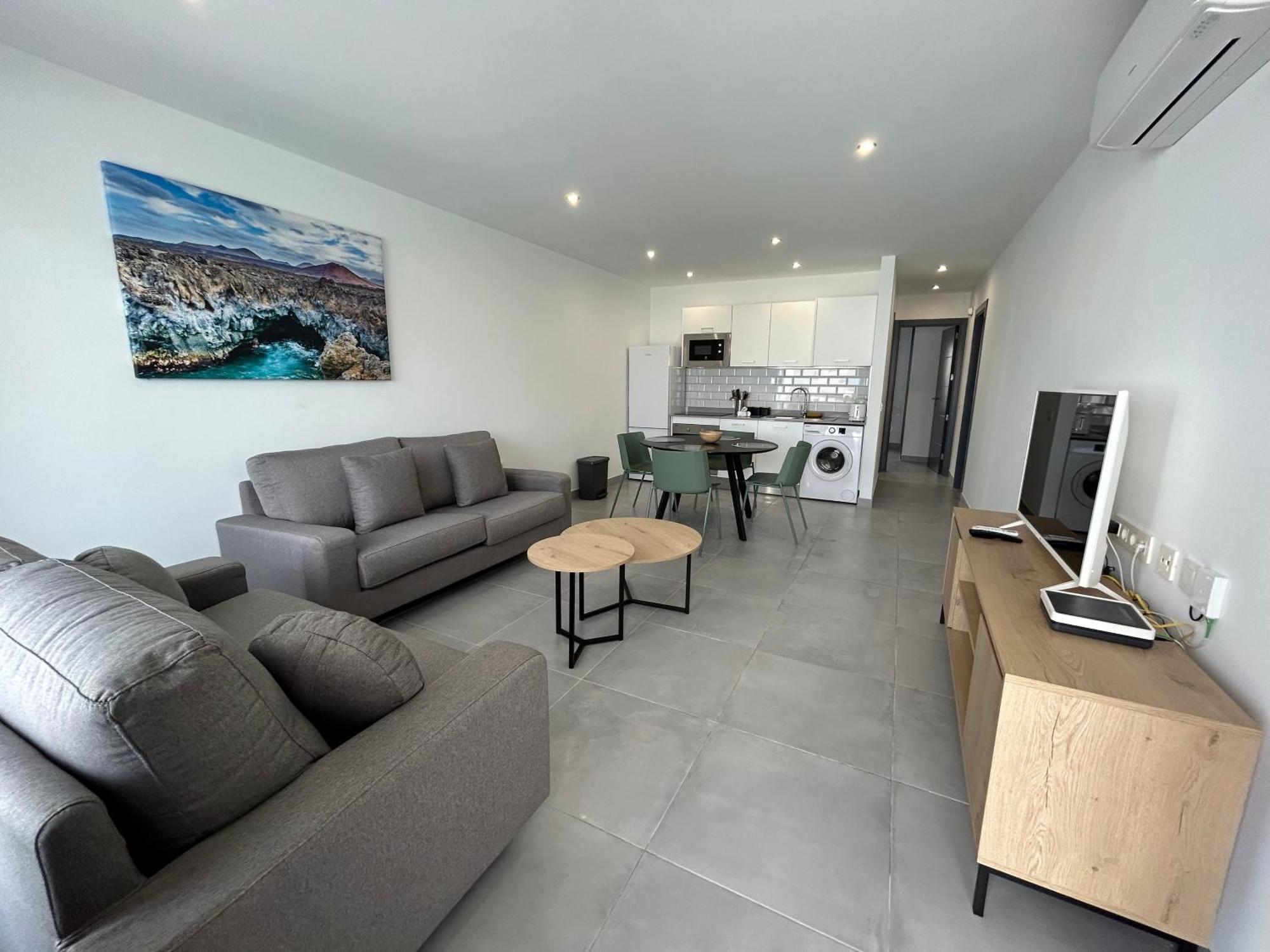 Stunning 2 Bedroom Seafront Apartment Puerto del Carmen  Exteriér fotografie